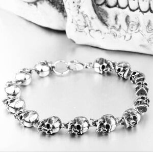 NWT Goth Punk Silver Skull Bracelet Unisex
